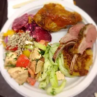 Rosemary Lamb, Honey Mustard Fried Chicken, Beet and Goat cheese salad, Caprese Salad, Sherperds Salad|Jacob Kaneさん