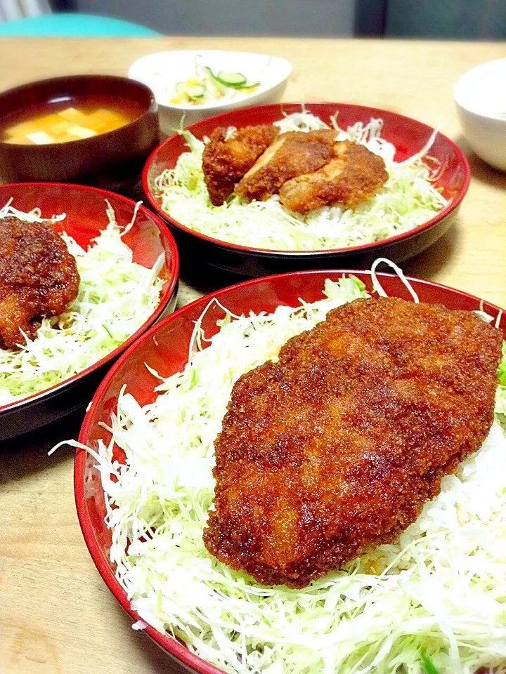 Snapdishの料理写真:くみさんさんの料理 やっぱソースカツ丼でしょ(^^) のチキンカツ丼|かずきっちんさん