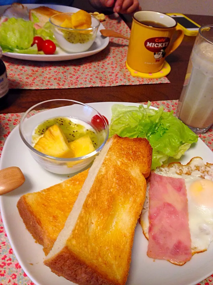 Snapdishの料理写真:本日の朝ごはんプレート(๑•̀ुᴗ-)و ̑̑|kaoさん