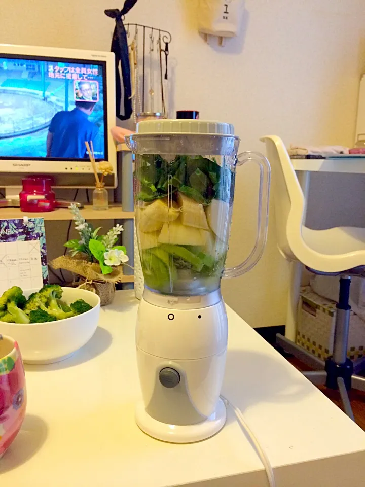 グリーンスムージーデビュー♡|Minoriさん