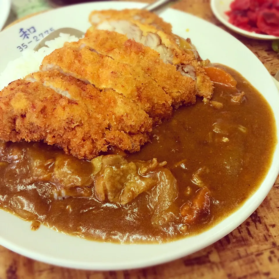 Snapdishの料理写真:定食屋さんのカツカレー♪|Takashi  Abiruさん