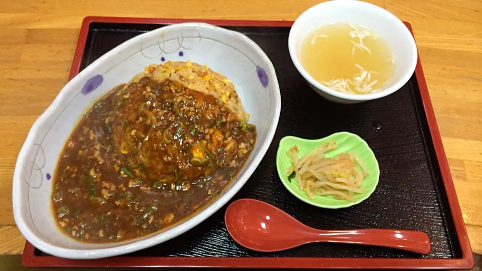 西新橋 東竜の麻辣炒飯|Hitoshi Manabeさん