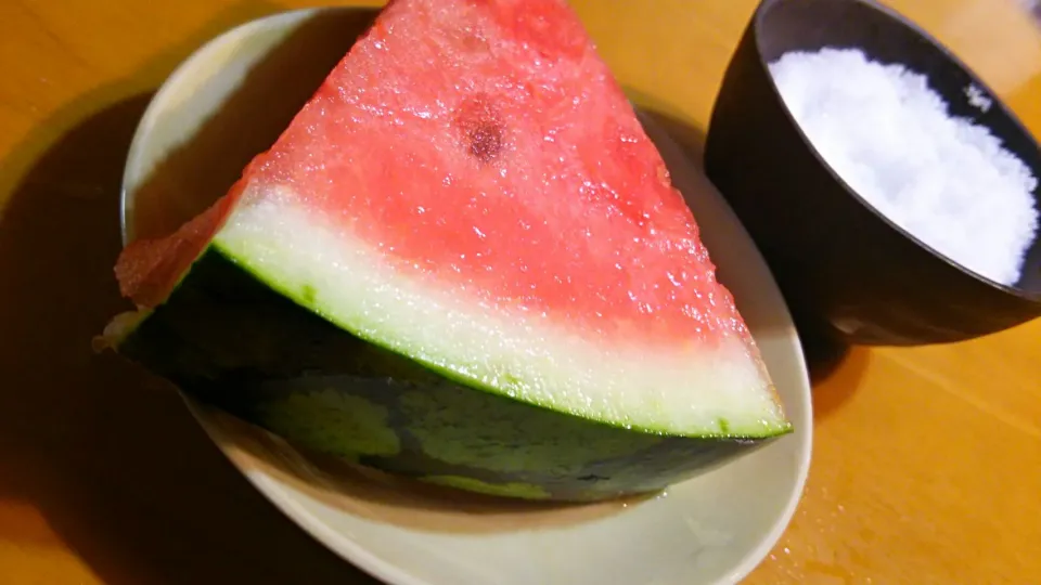 静岡産 西瓜🍉
沖縄の天日塩で|meguromenさん