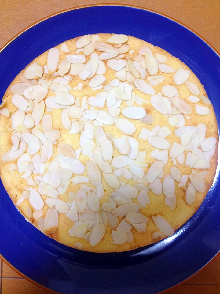 almond yogurth cake|leeachan@gmail.comさん