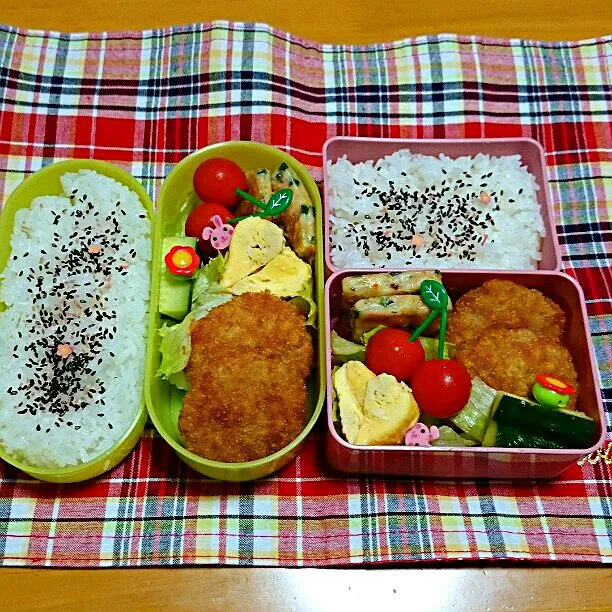 Snapdishの料理写真:6/29(日)の娘二人弁当
♪ヒレカツ
♪チヂミ
♪卵焼き
♪きゅうり
♪ミニトマト|ふみぃさん