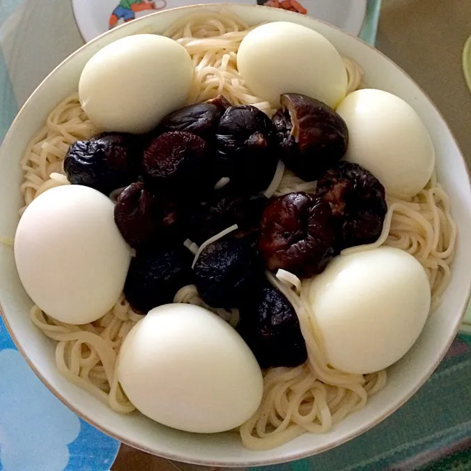 My Birthday Mee Sua made by Mom 😘|Meliaさん