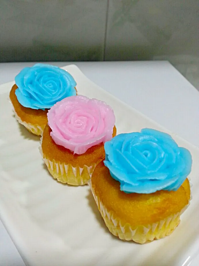 Rose cupcake|Iris Petitmanさん