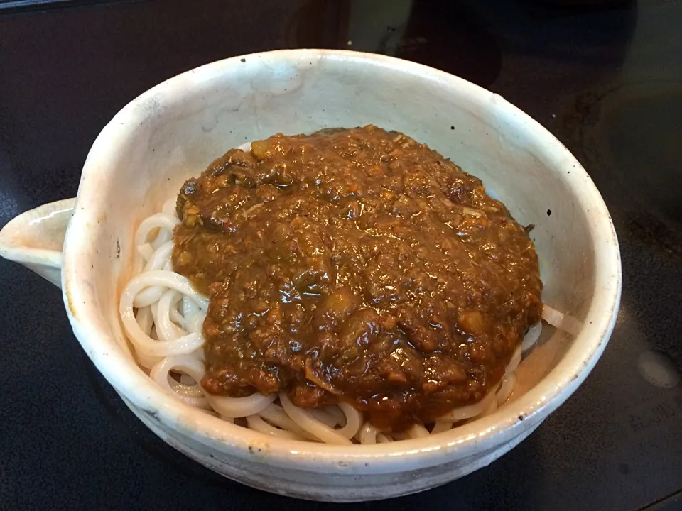 Snapdishの料理写真:牛すじカレーうどん(激辛)|buhizouさん