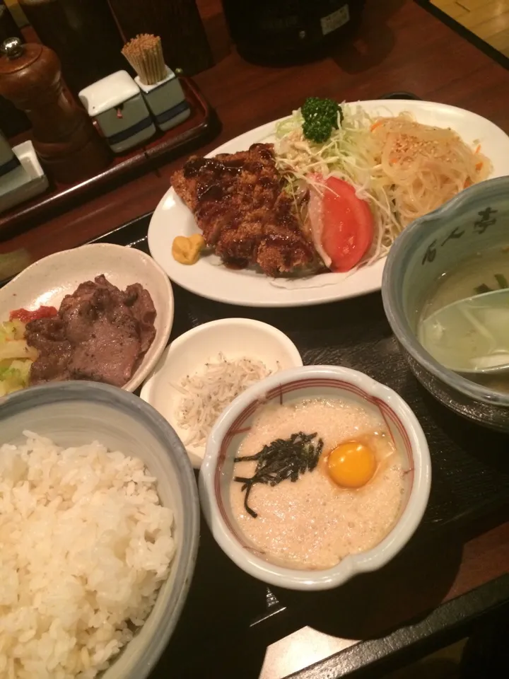 日替り定食（牛タン、カツ）|おてんき小僧さん