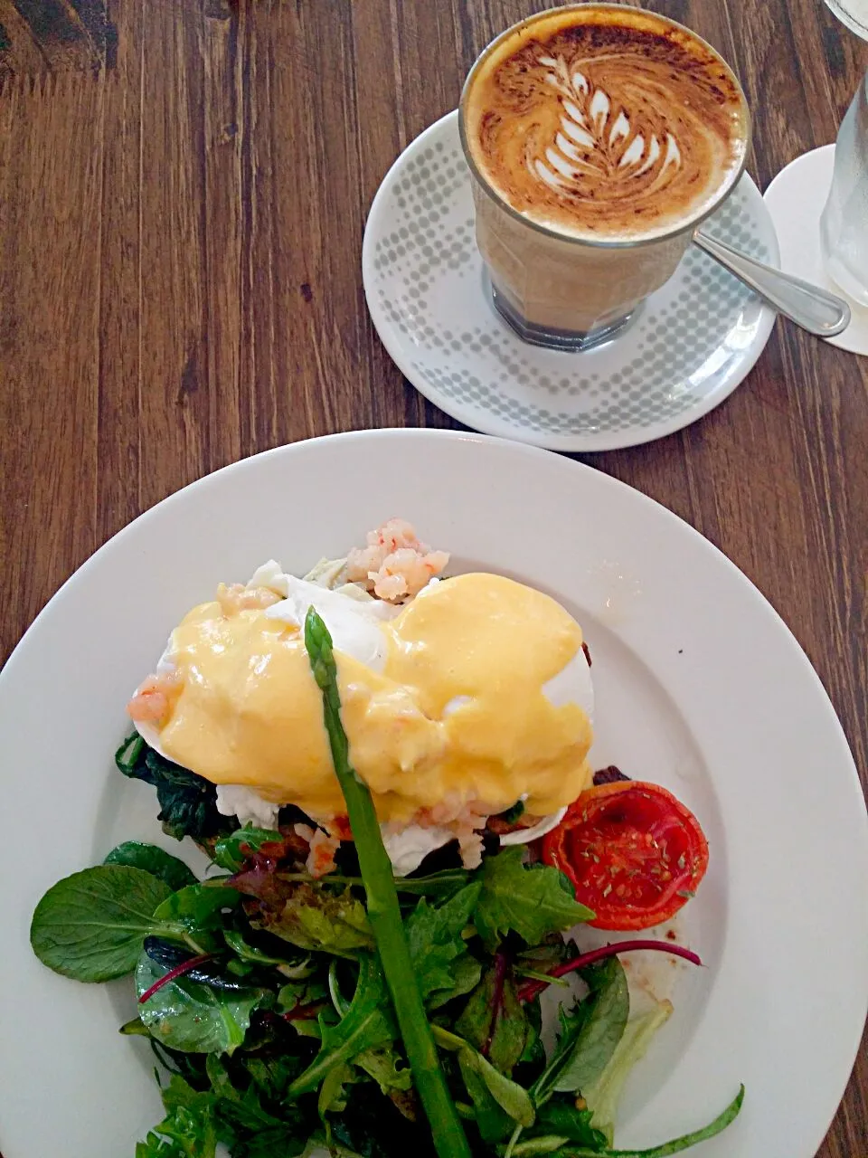 Sunday Brunch with Family 
😜😜😜Egg Benedict😙😙😙|🌷lynnlicious🌷さん