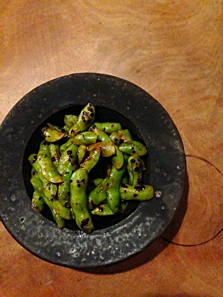 指まで美味し~枝豆のオイスターソース焼きを、作りました。|ツルさん