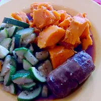 zoete aardappel, courgette en blinde vink|Albert van Gimstさん