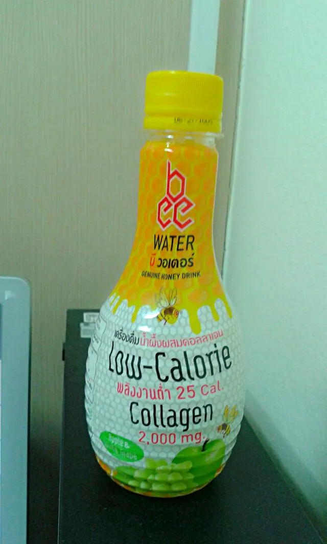 Snapdishの料理写真:Bee water|Aomnoiさん