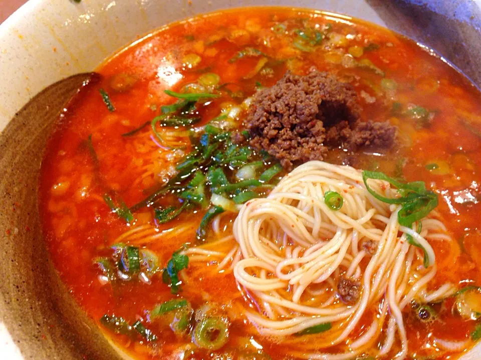 辛いラーメン|はっちぃさん