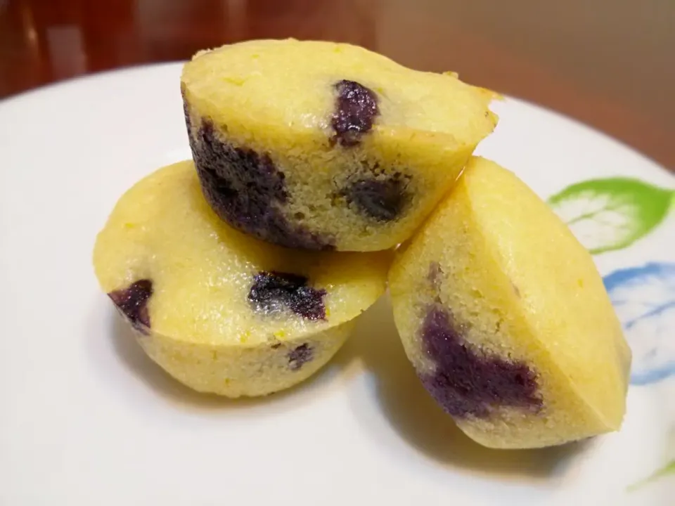 Homemade Blueberry Muffins <3  #muffins|Julie Tranさん