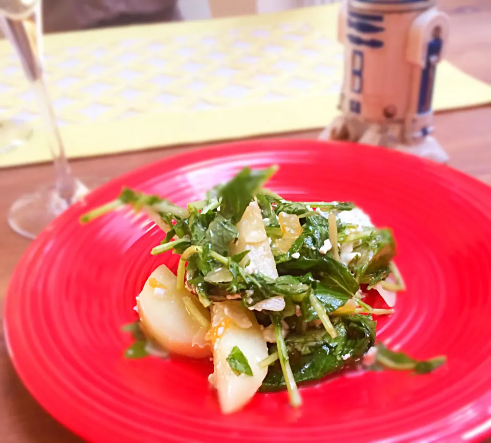 Snapdishの料理写真:Mixing and white peach salad. Yuzu vinegar and yuzu jam dressing.|Akiko Nishimaeさん