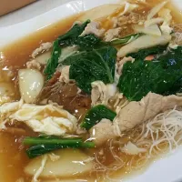 Snapdishの料理写真:Hor fun with bee hoon(Yuan yang)|Xi wenさん