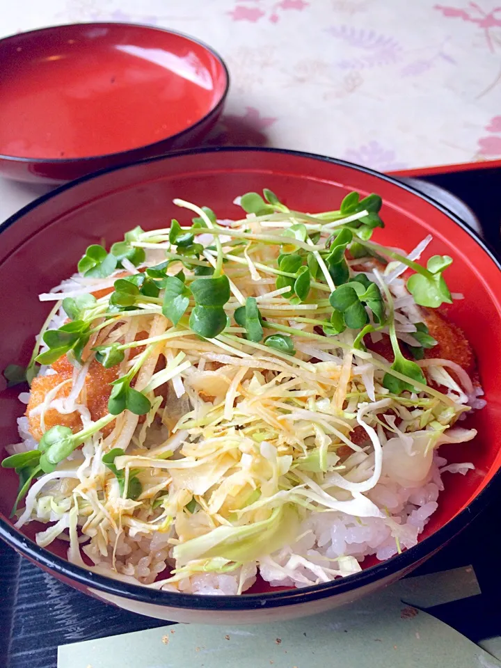 醤油かつ丼|しんさん