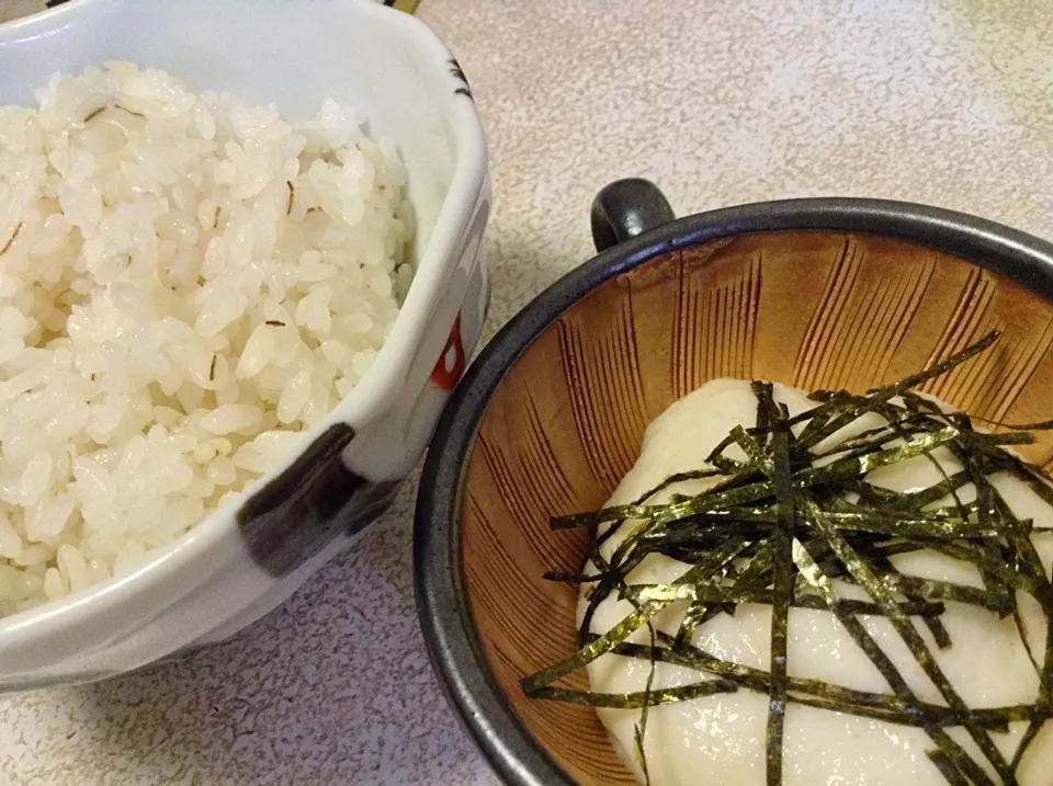 松阪牛タン御膳の麦とろ御飯|岩﨑 正勝さん