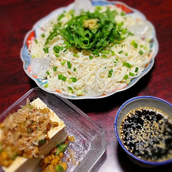 そうめん＆オクラ納豆のせ冷奴|ともえさん