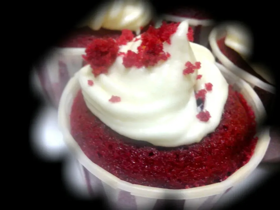 red velvet cupcake|Norazliza Kasmudiさん