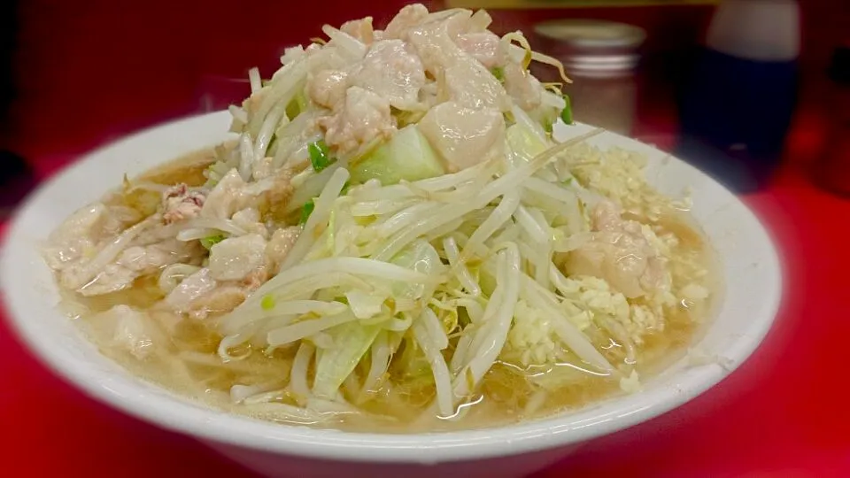 Snapdishの料理写真:大ラーメン＠ラーメン二郎  桜台駅前店|Taichirou  Onoseさん