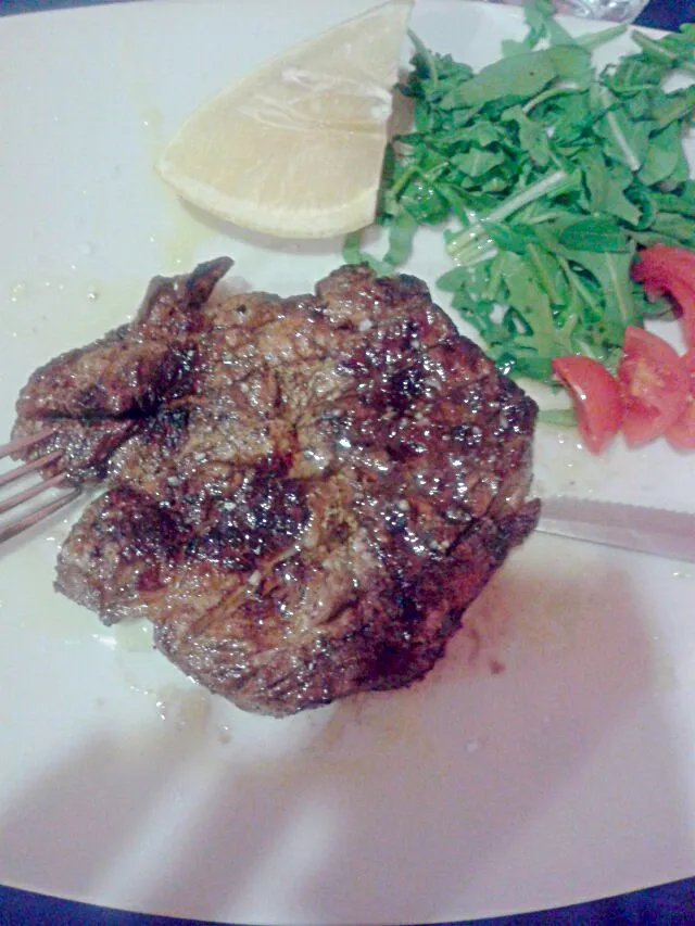 #meat #Steak  #carne #gnam #brace #grilled #Bistecca|Valeria Vellutiさん