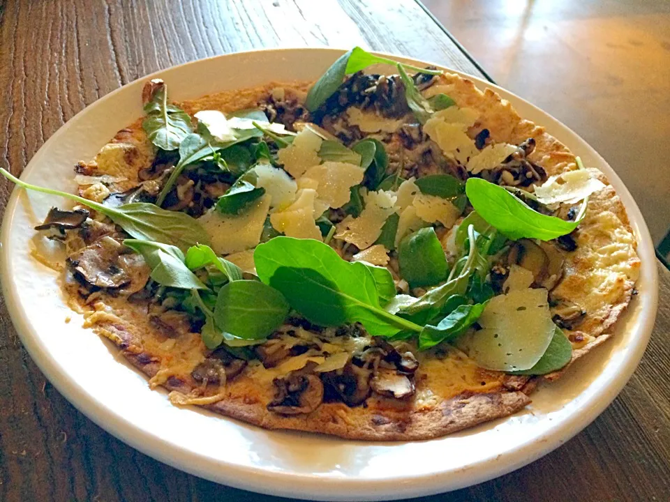 Snapdishの料理写真:Wild mushrooms with truffle|@namamotoさん