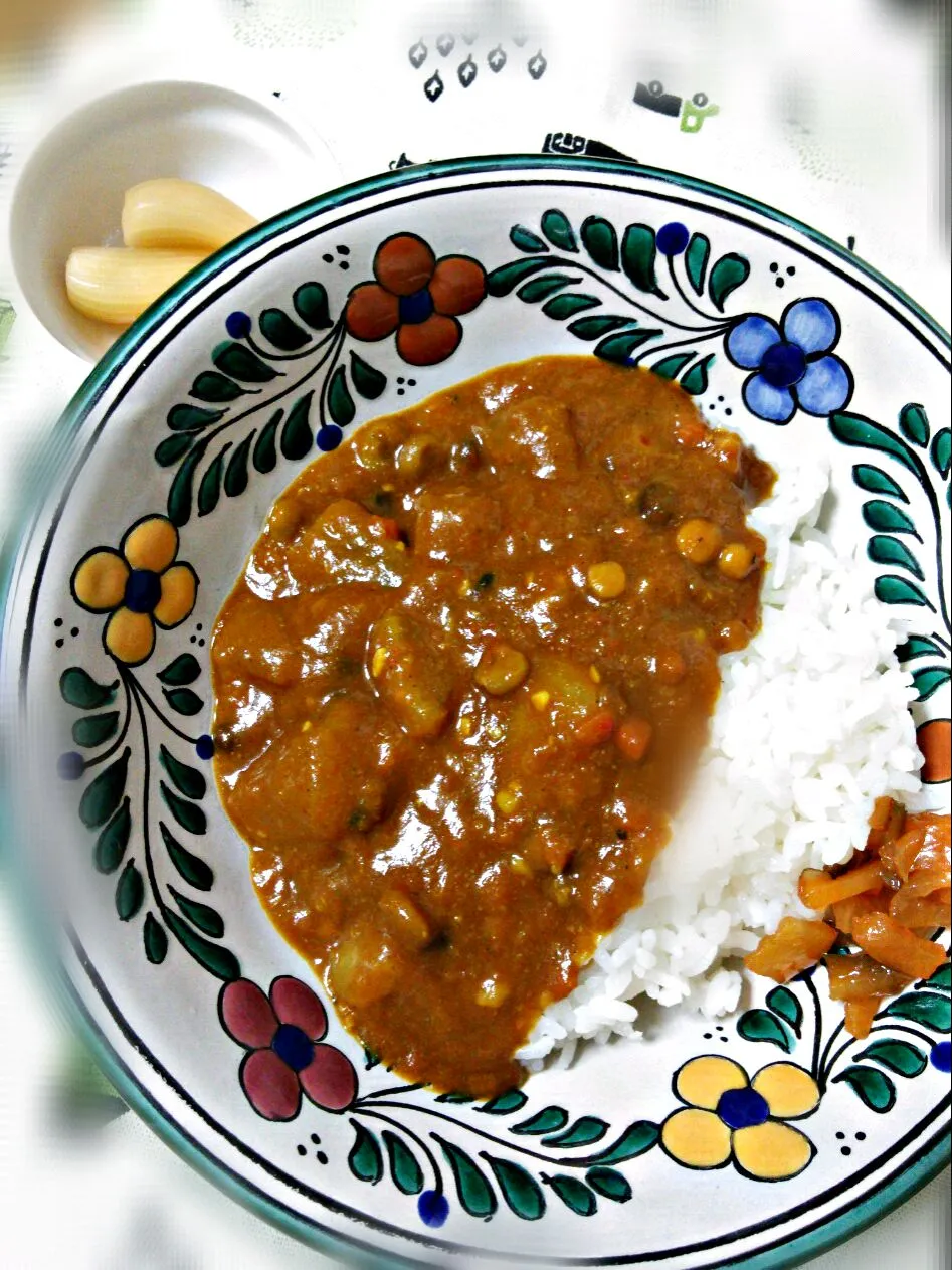 豆と穀物 野菜たっぷり煮込みカレー☆|☆Yumi☆さん