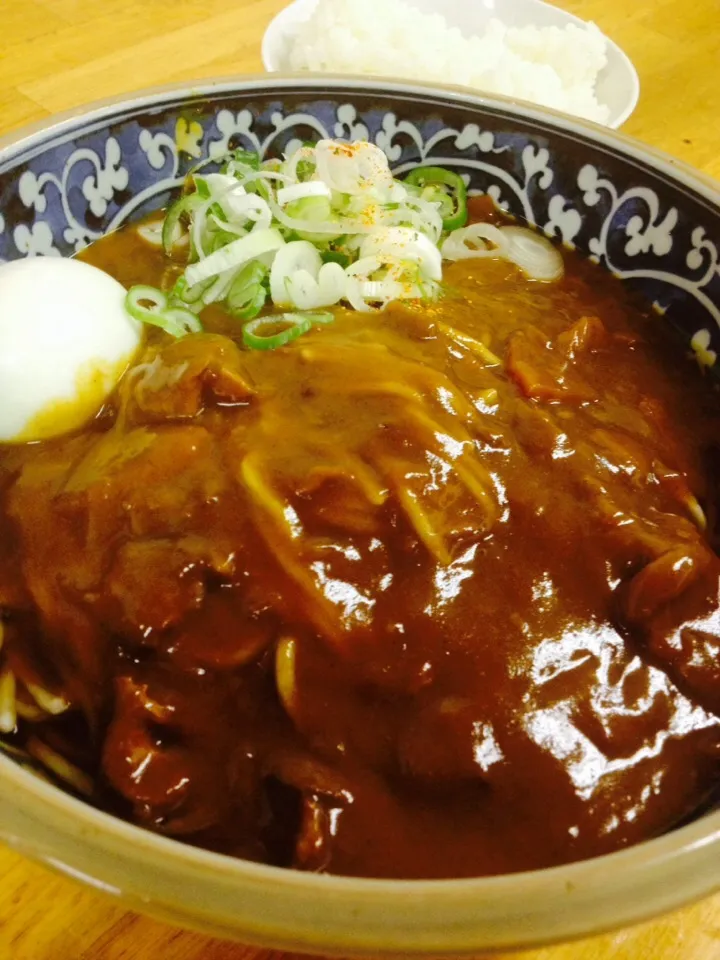 カレー蕎麦（大盛り２玉）➕ご飯➕ゆで卵👍👍👍👍🙈|KAZUTOさん