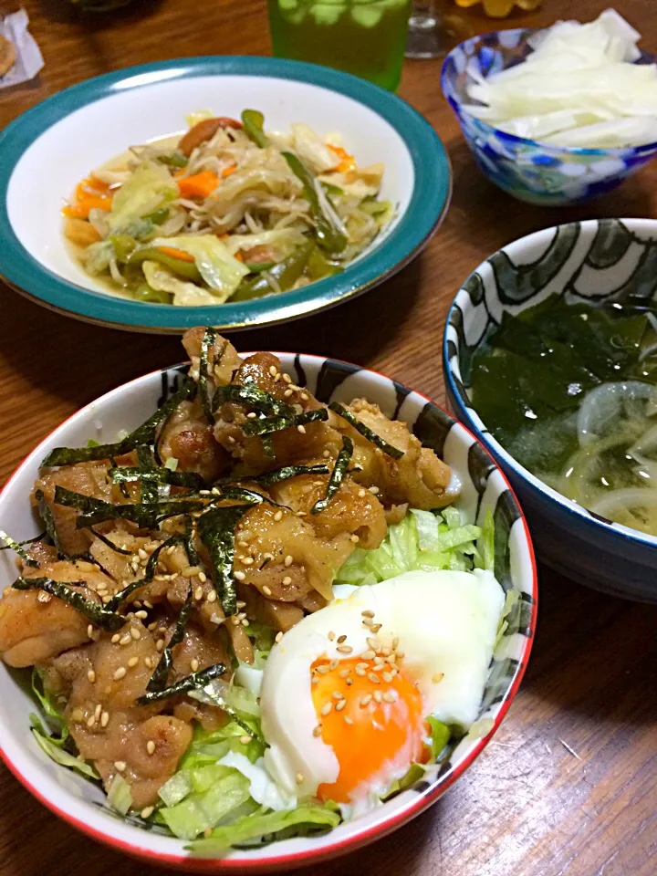 チキンの照り焼き丼♡|Ayano Uezuさん