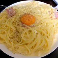 Snapdishの料理写真:濃厚カルボナーラ|れいかさん