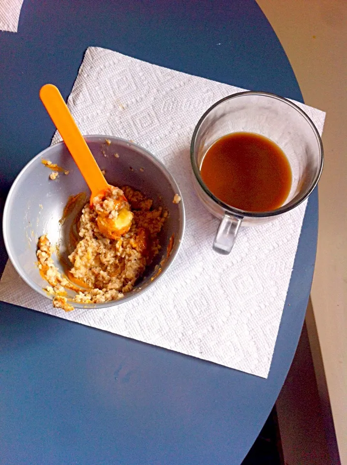 Peanut butter and banana oatmeal (with cinnamon and agave)|Ericaさん