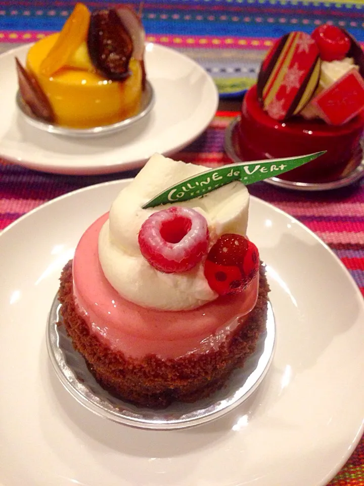 お土産ケーキ♡|nahoさん