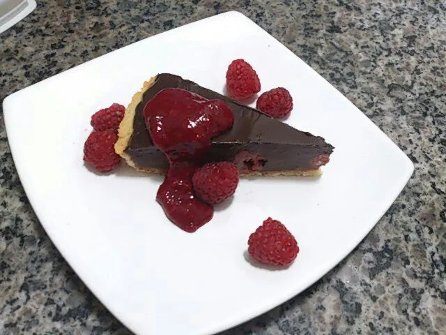 Torta de framboesa com ganache|Daniela Cunhaさん