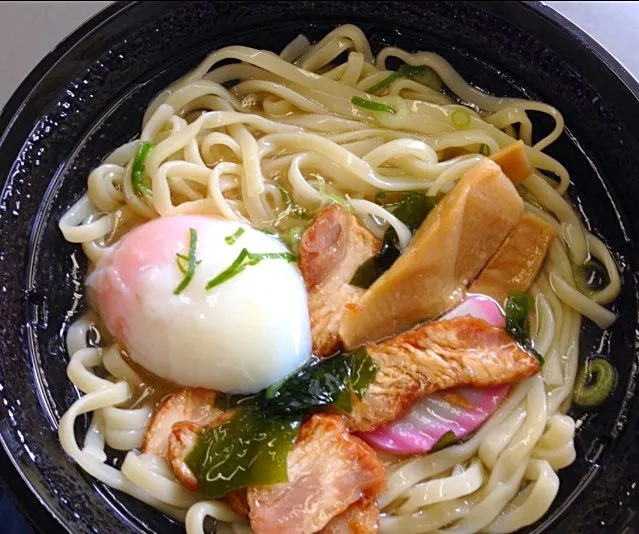 冷やしラーメン🍜うんうん😋|きのすけ〜さん