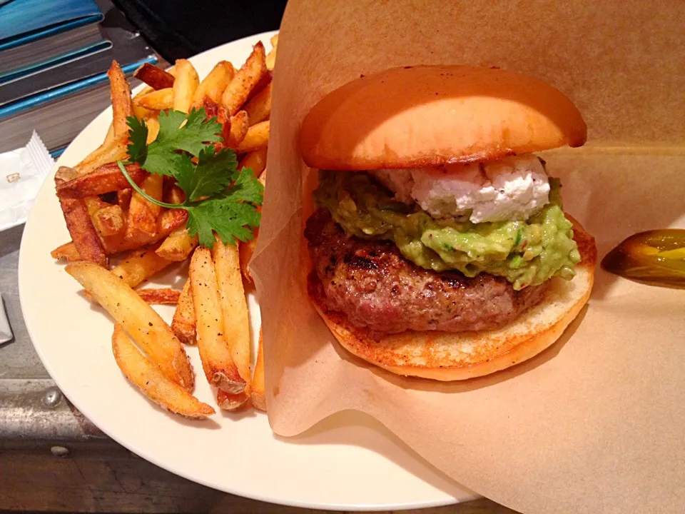 Mexican Burger (chorizo & beef w/guacamole & queso fresco) & Fries|Chris Shannonさん