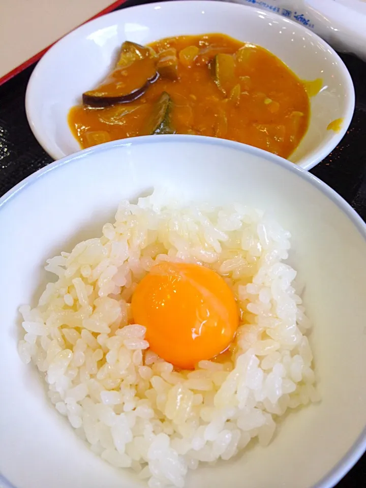 卵かけ御飯と野菜カレー|ハルさん