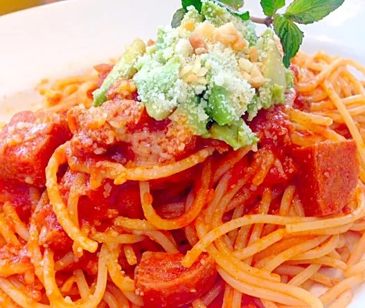 Avocado & Meat sauce spaghetti|Liezlさん