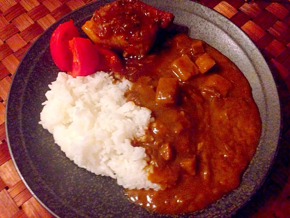 Midnight curry🍛真夜中のﾎﾞﾝｶﾚｰ for hubby|🌈Ami🍻さん