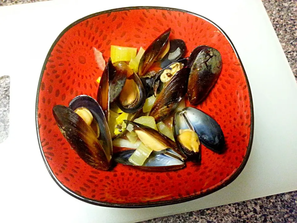 steamed mussels|Mo Bettaさん