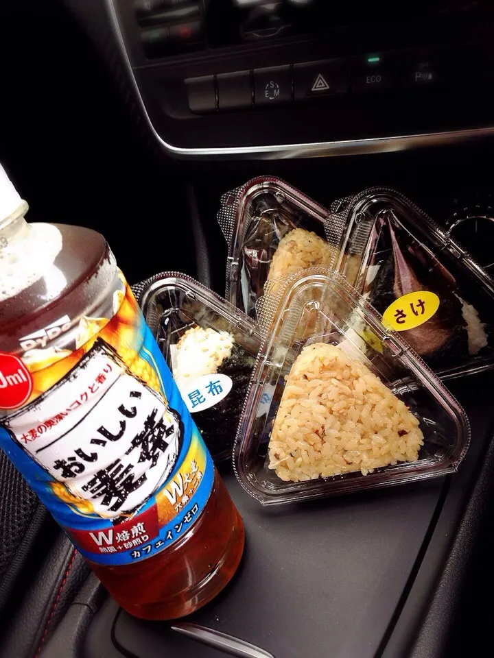 Snapdishの料理写真:✨車中食🍙that's why…✨|中さんさん