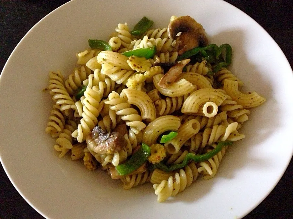 Pesto pasta|natasharavindranさん