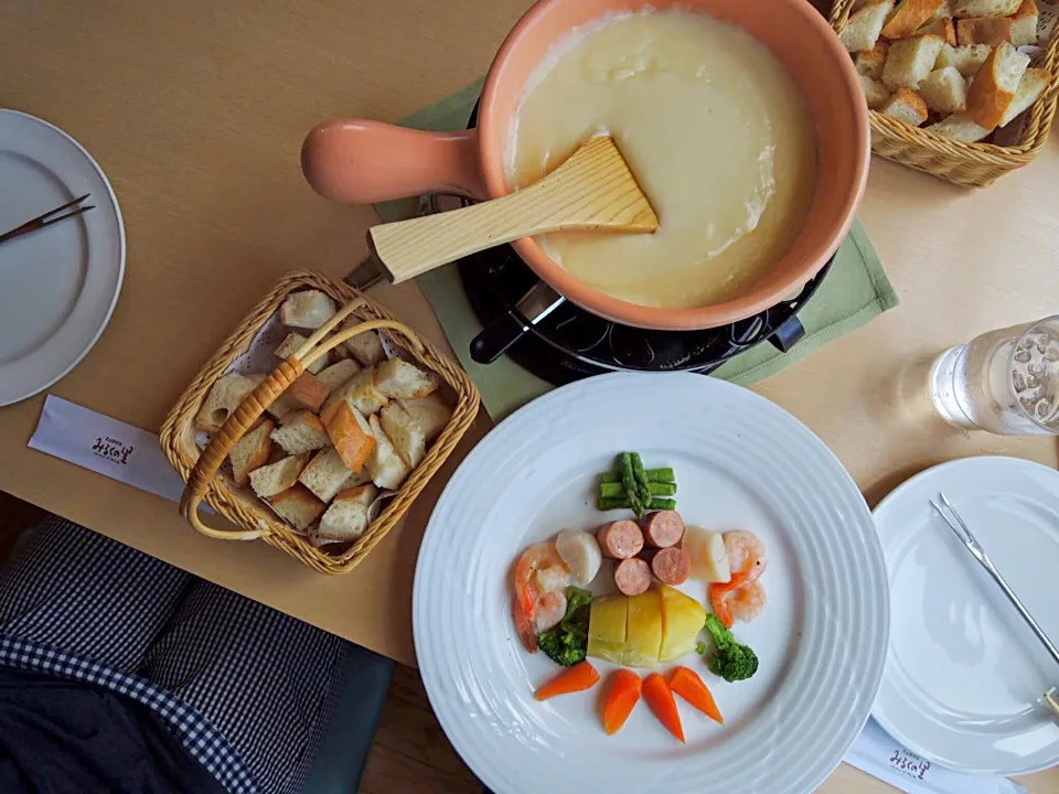 チーズフォンデュ|醤油屋の弟子さん