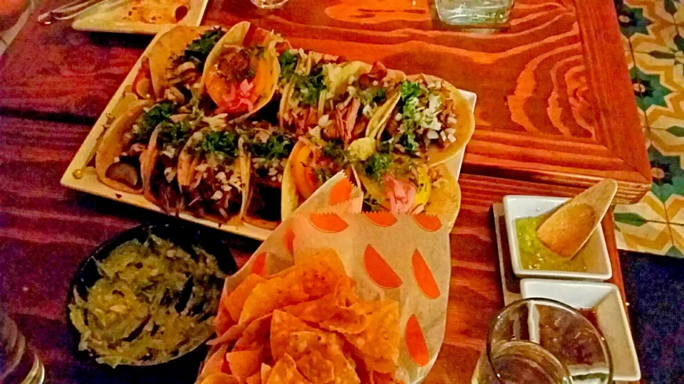 Snapdishの料理写真:Tacos and Tequila|Stephen Sumnerさん