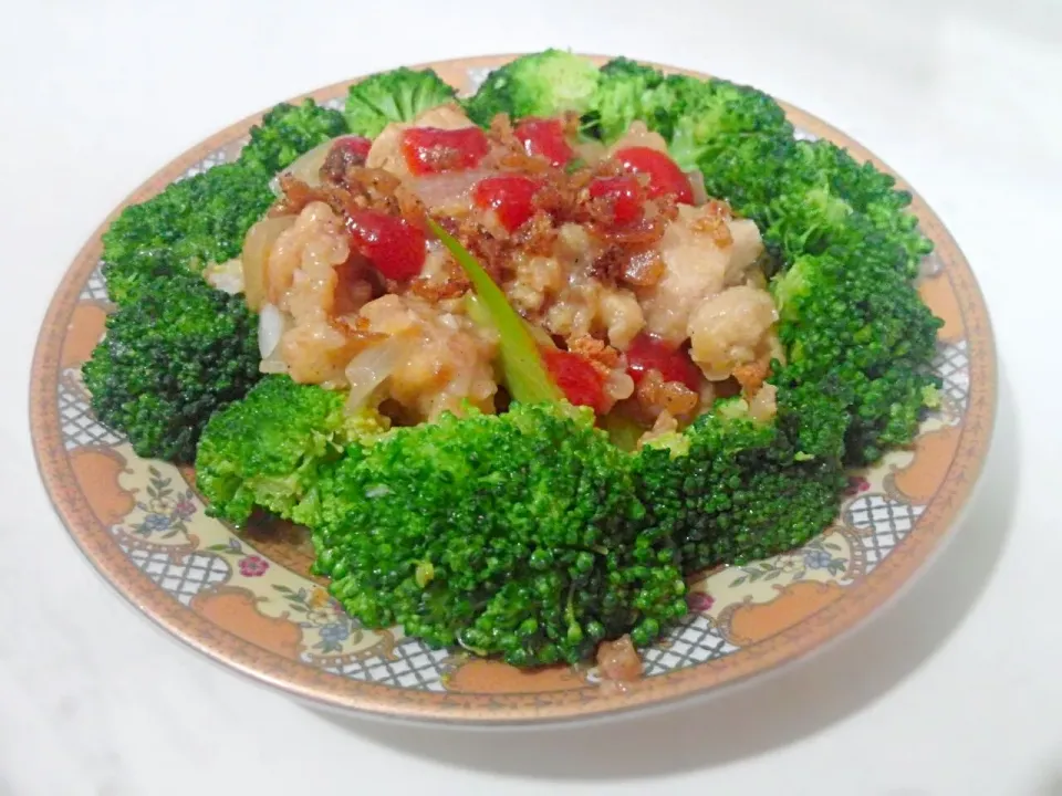 Chicken Broccoli Crispy Tofu with Lemon Sauce|Catarina Asthi Dwi Jayantiさん