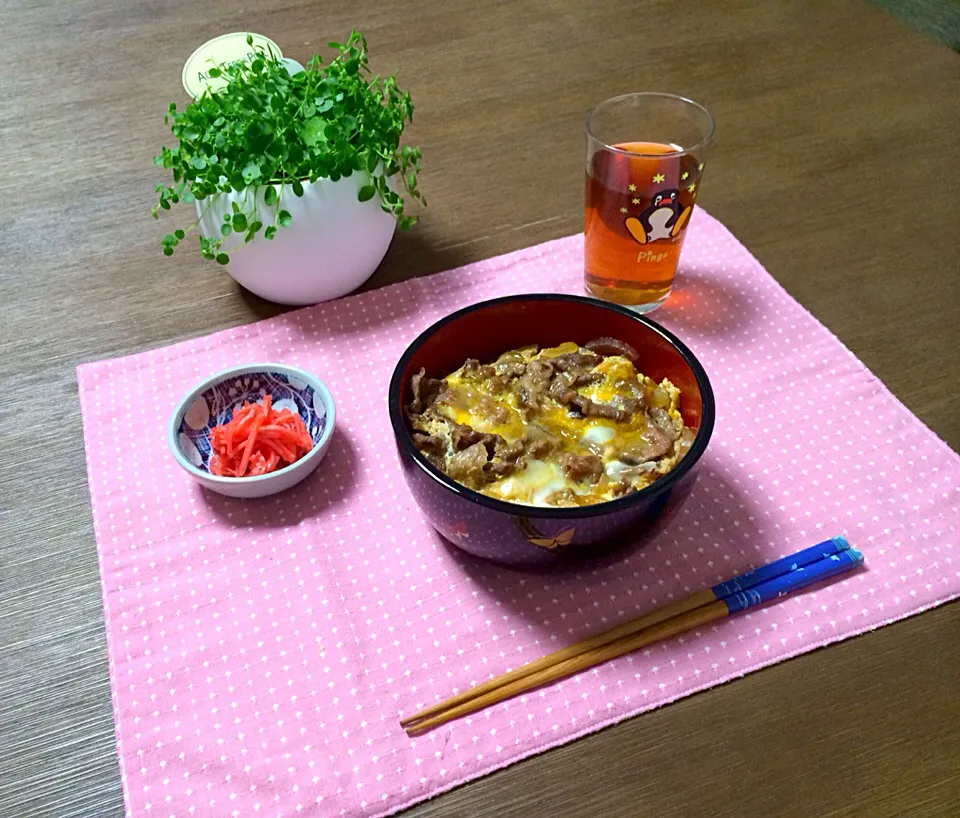 Snapdishの料理写真:他人丼、ルイボスティー|pentarouさん