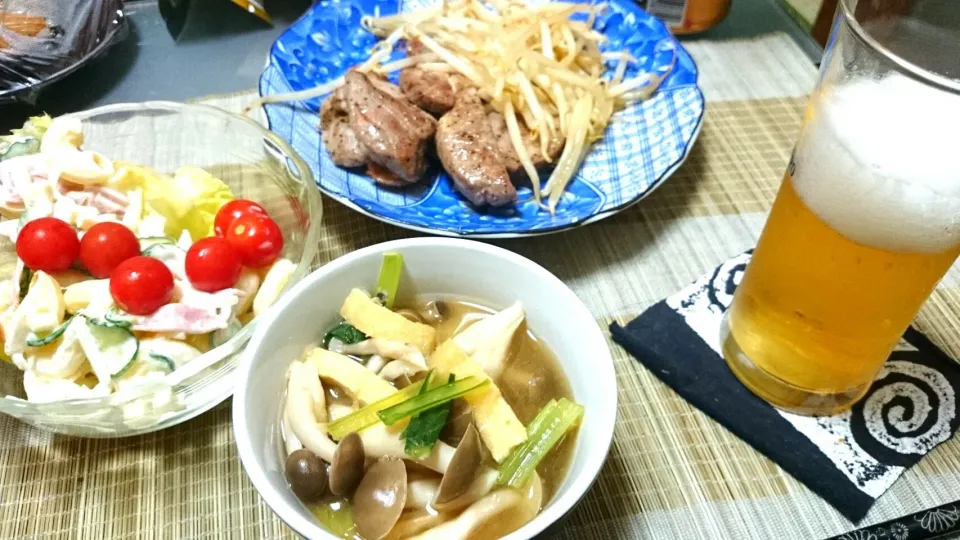 豚肉ともやし＆しめじと小松菜の煮物＆マカロニサラダ|まぐろさん