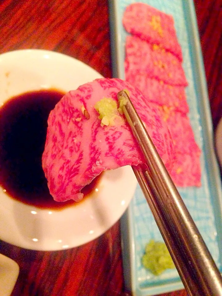 Snapdishの料理写真:Wagyu sashimi|reviliaさん