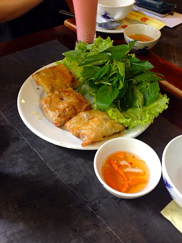 Vietnamese deep fried spring rolls|Kumigarさん